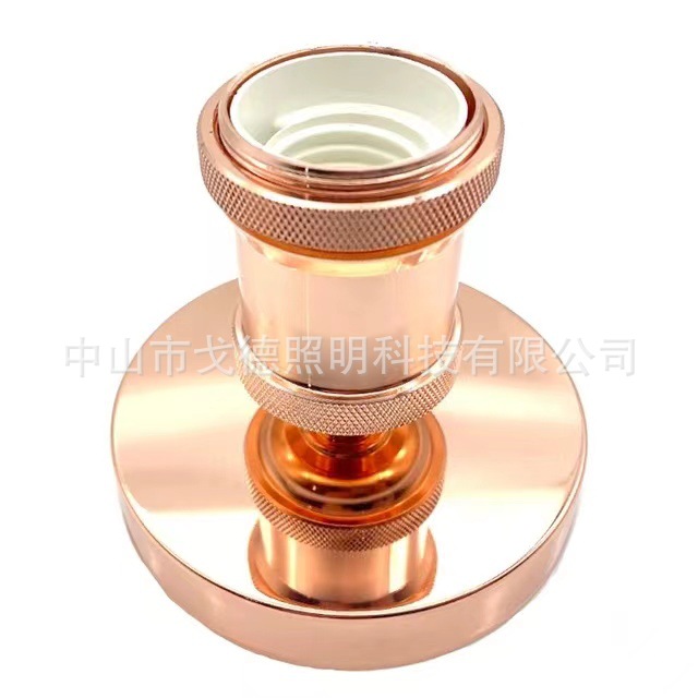 El comercio electrónico transfronterizo se especializa en portalámparas estilo Edison americano, lámparas creativas de cuerda de cáñamo DIY, bases de lámparas retro, portalámparas E27/E26.