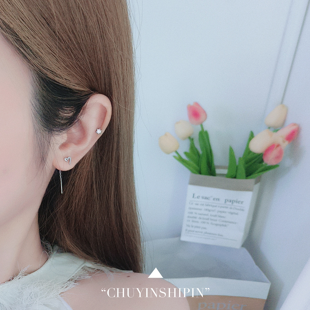 Heart Shaped Earrings Image 3