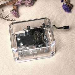 鸟之诗透明手摇音乐盒天空之城爱丽丝遇见音乐盒手摇音乐铃
