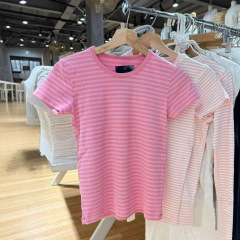 BM スタイルアメリカンピンクストライプラウンドネック半袖 T シャツ女性のための bm 新しい多用途スリムスリム右肩トップ