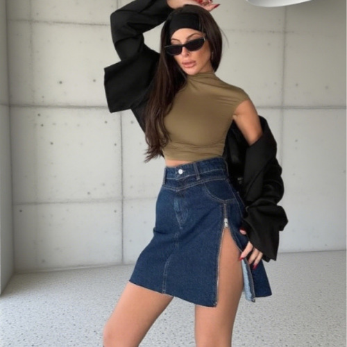 2025 European and American cross-border irregular high-waisted denim skirt for women, summer design with zipper, Instagram-style short skirt