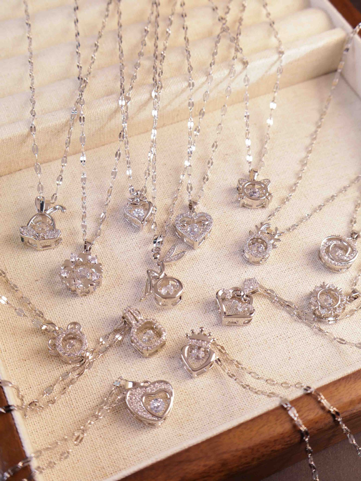 Daily Occasion Titanium Steel, Copper Material Titanium Steel Copper Coffee Bean Chain Inlay Geometric Zircon Pendant Necklace