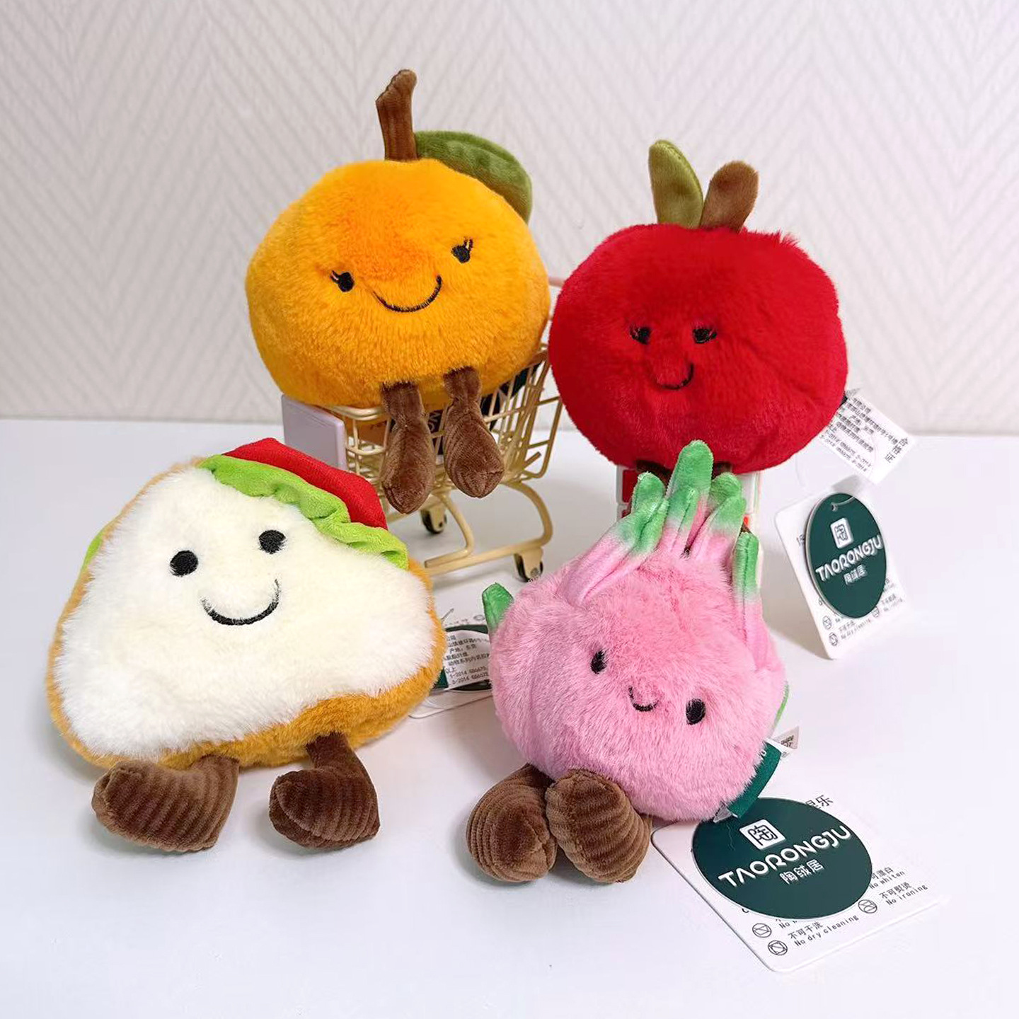 陶绒居香味水果椰子捏捏乐竹笋抱枕草莓挞玩偶土司公仔批发