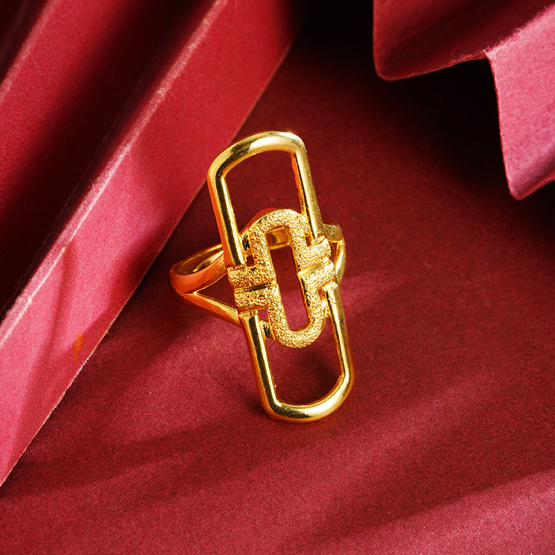 Anillo de diamantes de oro de Vietnam hebilla geométrica Europa y Estados Unidos fábrica transfronteriza al por mayor popular joyas de mano retro accesorios Yiwu