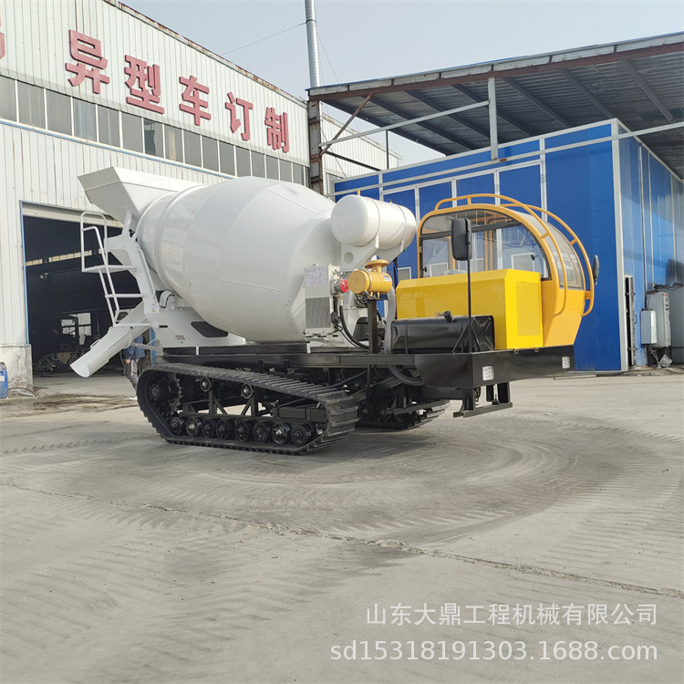 光伏桩灌注混凝土罐车 履带式水泥运输车 2方山区搬运搅拌车