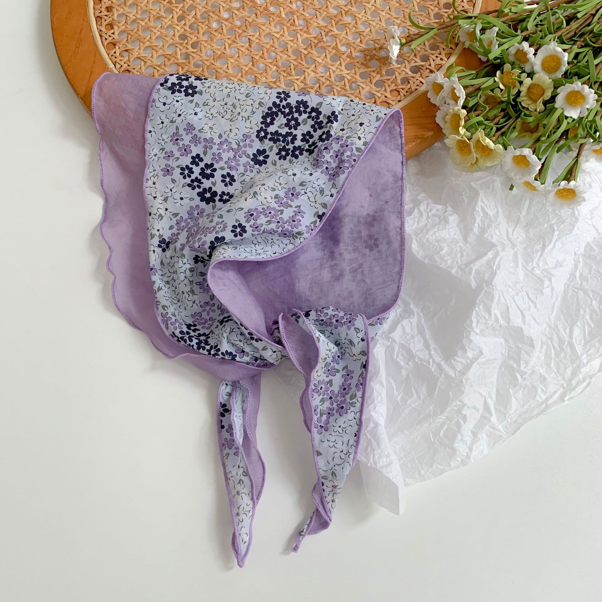 Estilo japonés y coreano arte fresco color a juego algodón de seda cielo en forma de diamante costura bufanda pequeña bufanda triangular bufanda transpirable floral femenina