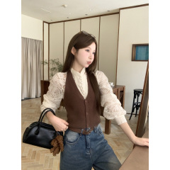 早秋法式复古风挂脖针织衫休闲外搭背心马甲两件套女