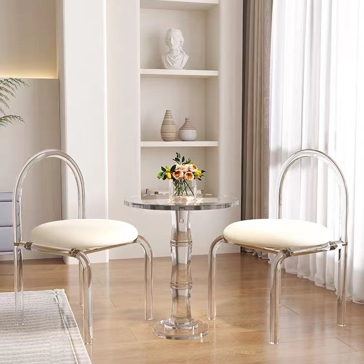 Sillas de comedor de cristal acrílico transparente, sillas de comedor de lujo nórdicas modernas y ligeras.