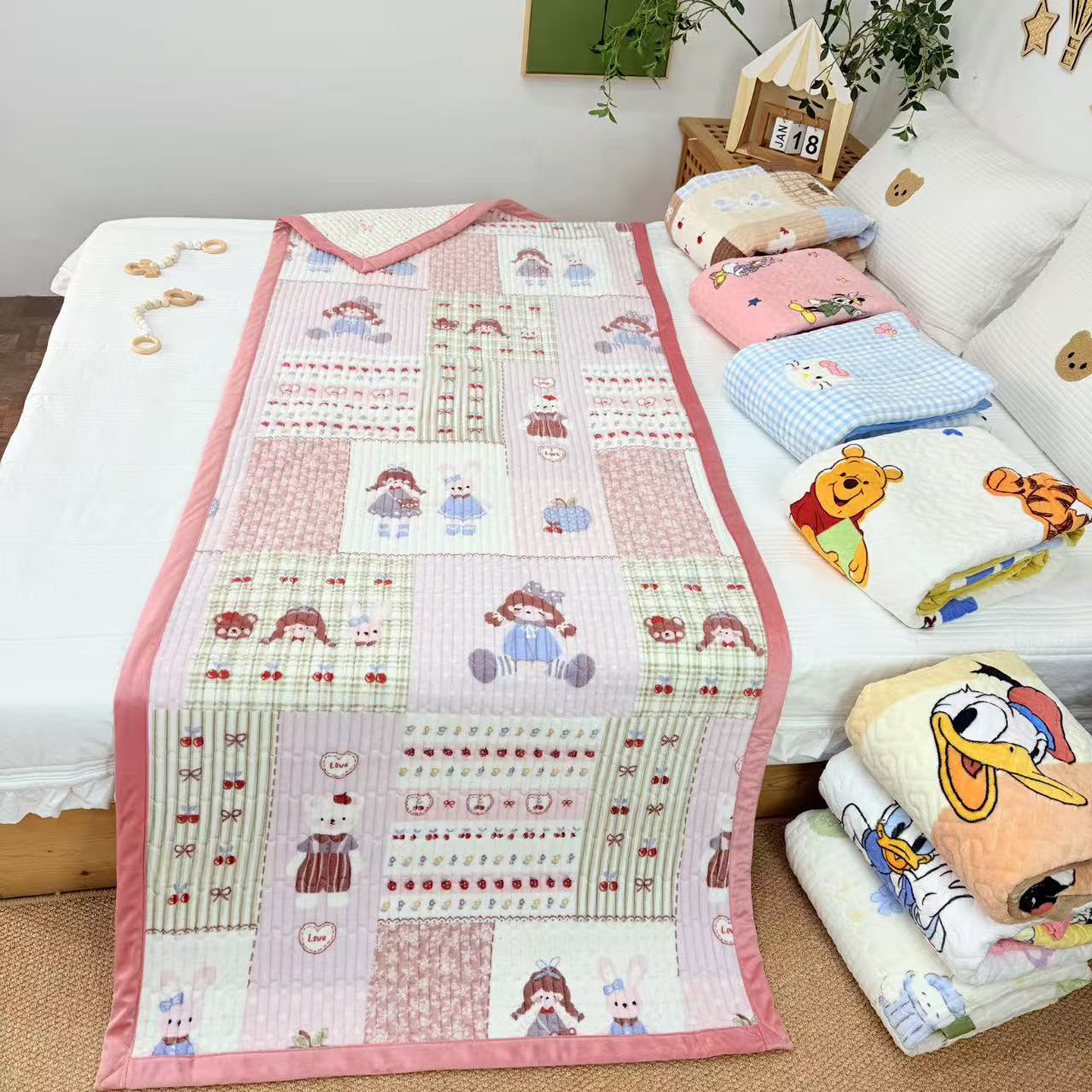 Student Dormitory Milk Velvet Bed Cover Single Thickeneded Quilted Velvet Blanket Bed Sheets Girls Blanket Winter Warm Sofa Cushion