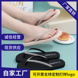 �ļ��¿�羳�W�t���Ůʿ�r�к�׊A�_������ЬŮɳ���⴩�F؛