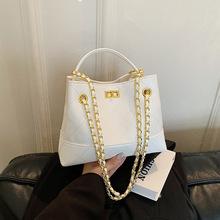 �羳С���L���朗l����Ů2026�����¿������ͨ��Ҹ�μ�б���