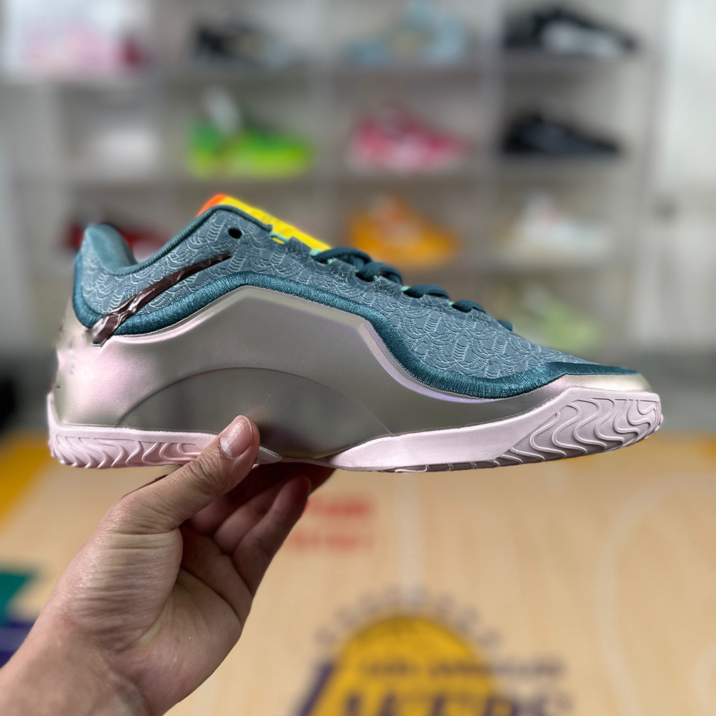 Comercio exterior LeBron 23 zapatos de baloncesto anti-torsión anti-deslizante James 23 zapatos de fútbol de combate para hombres