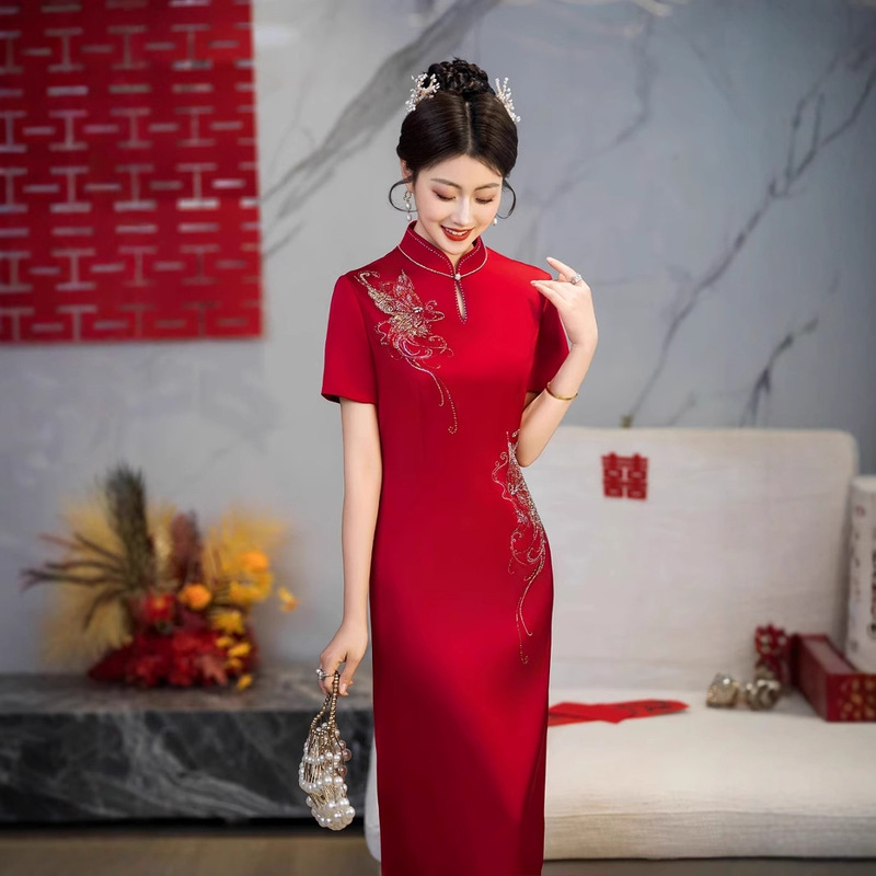Mother-In-Law Wedding Banquet Outfit 2025 New Summer Long Cheongsam Dress Noble Mother Wedding Banquet Dress Cheongsam