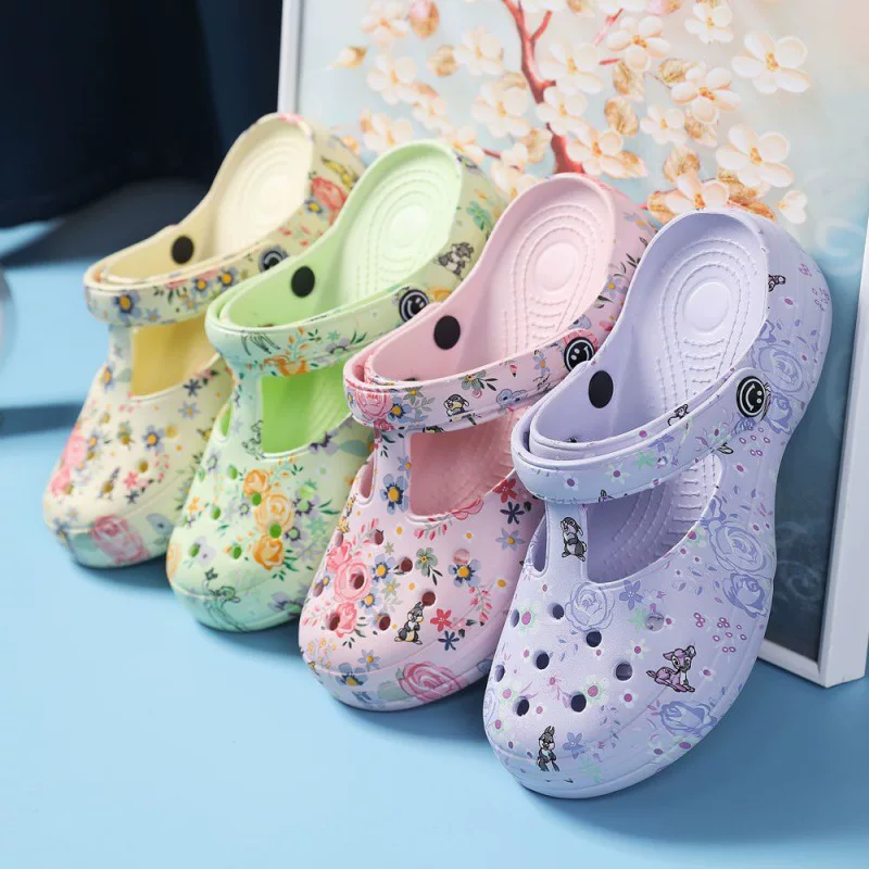Summer nurse uniform, non-slip footwear platform, beach shoes