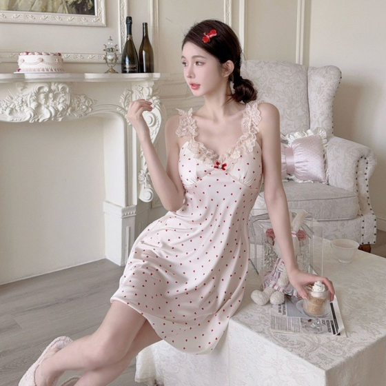 2025 New French Style Pure Desire Nightgown Women's Polo Dot Slip Skirt with Chest Pad Thin Breathable Home Clothes