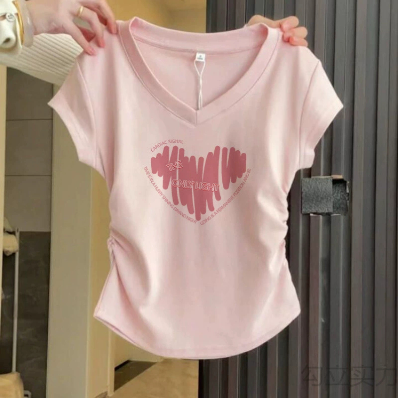 Тяжелая хлопковая футболка с v-образным вырезом и короткими рукавами, розовая футболка с принтом сердца на плечах, утягивающий плиссированный короткий топ, женский летний
