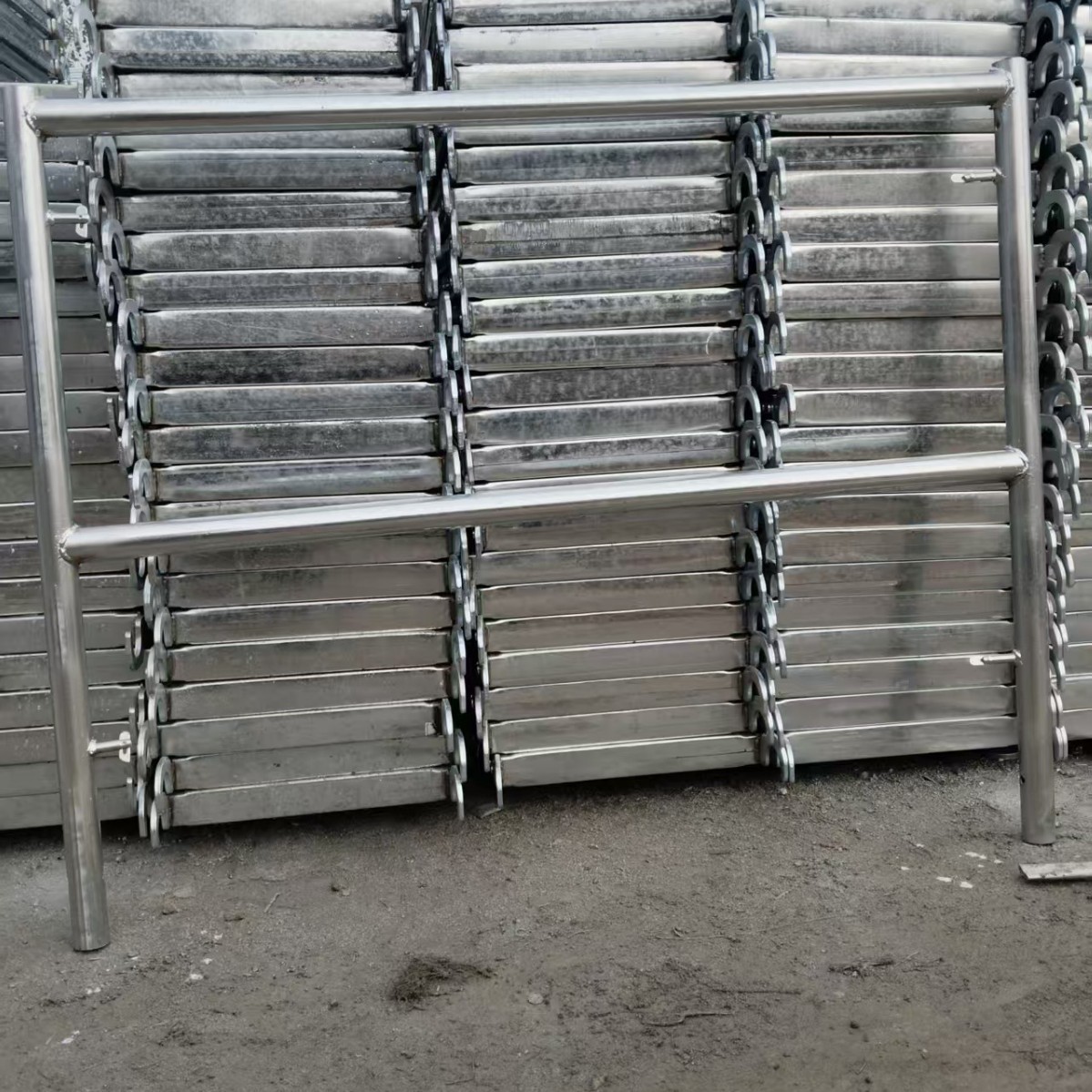 建筑装修用镀锌一米半架整套一米活动价