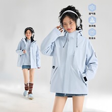 ���ͬ��_�h��Ů����һ���L��ˮ�����M��ͽ���е�ɽ���ɲ�ж����