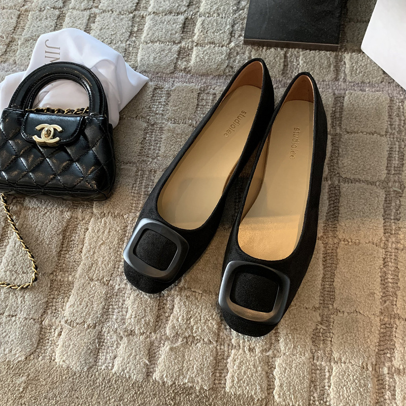 葡萄妈同款现货~ 气质圆头方扣浅口绒面通勤百搭舒适单鞋女春秋|undefined