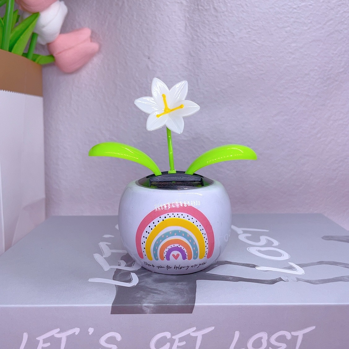 New solar apple flower car ornaments cross-border for solar automatic swing flower car decorations