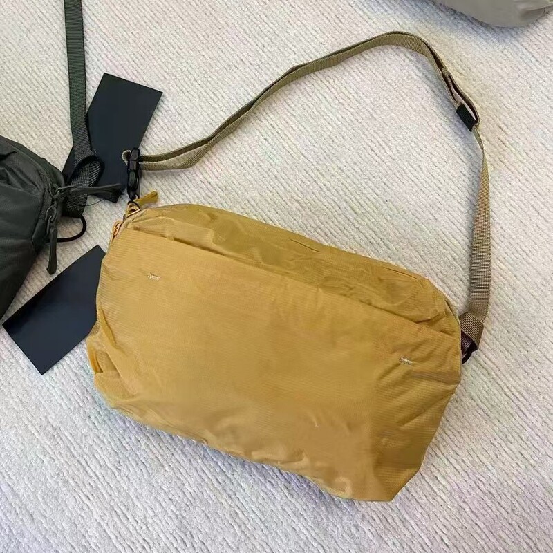 25 Niaojia 新しいチキンスケルトンメンズクロスボディバッグアウトドア旅行ショルダーバッグ男性と女性の多用途ウエストバッグ防水|undefined