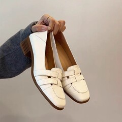 シープスキンバージョン～通勤用の足が疲れにくい女性用フレンチ本革編み込み中空スリッポンローヒールイブニングシューズ