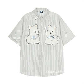 靖元服装2025夏季新款国潮复古毛绒贴布小狗设计男女休闲衬衫批发