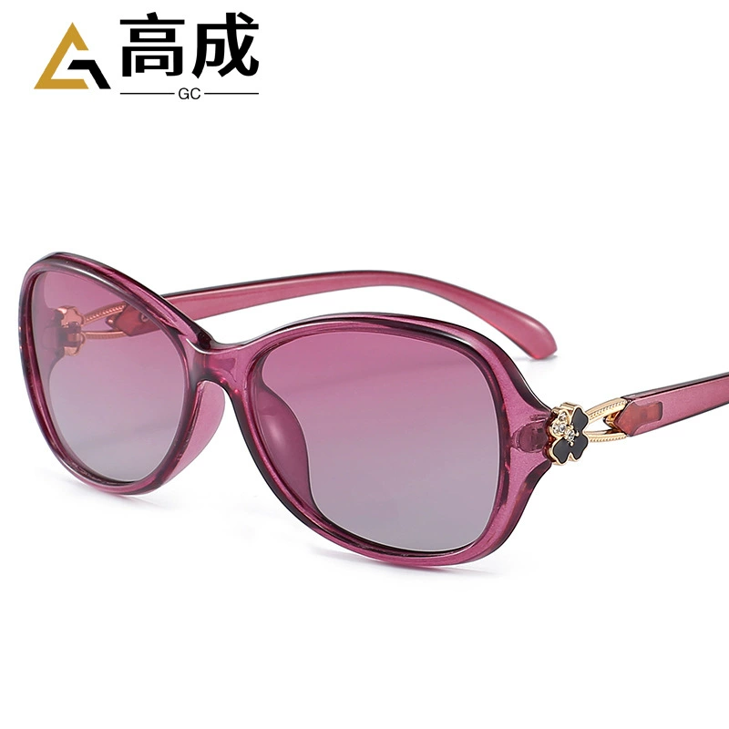 Полноправные женские polarized солнцезащитные очки двухцветные с цветочным стилем пляжный стиль модные водитель зеркальные 2214