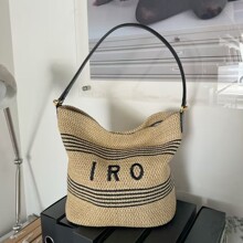 ������ͬ�����Ů2025�¿��ļ����ᾎ�����μ����Ʋݾ�Ҹ��ˮͰ��