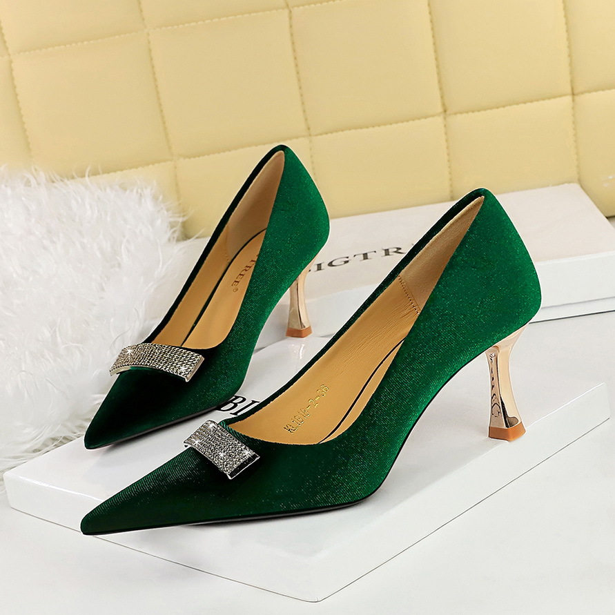 1818-K67 European And American Style Banquet Women's Shoes Heels Suede Shallow Mouth Pointed Toe Metal Rhinestone_vogvips.com