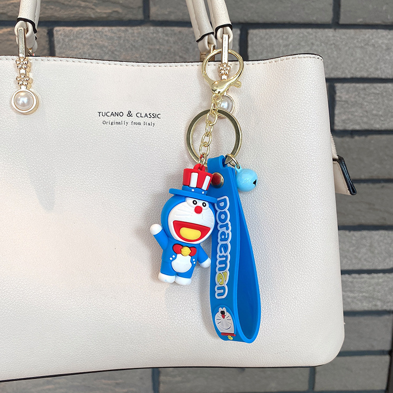 Sombrero mágico Jingdang llavero gato Doraemon silicona muñeca llavero del coche bolsa adornos pequeño regalo