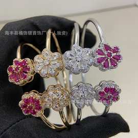 肖邦V金精工高质量梨形花瓣钻石开口手镯女红宝石双花手环代发