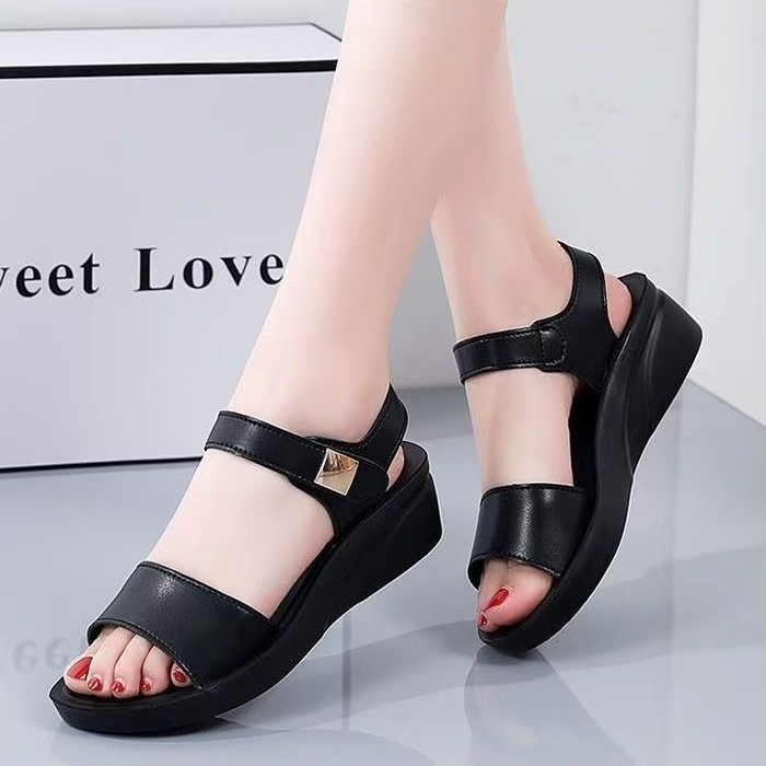 Hermosas sandalias para mujeres verano 06 nuevo muffin de fondo grueso sandalias de talón hebilla de moda zapatos de playa de mujer romana
