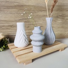 ヨーロッパ式のシンプルな家庭用生け花花瓶シリカゲル金型スパイラル花瓶石膏セメント金型滴ゴム金型