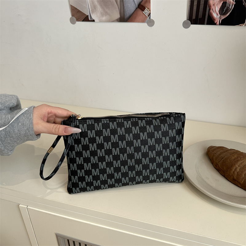 Impresión cuadrada otoño e invierno bolsas de mano casuales universales para mujeres de alta calidad temperamento simple nicho de moda bolsas de cena