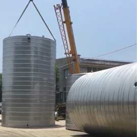 圆柱形不锈钢水箱  工业生活用水x箱 加厚立柱型耐用易清洁水箱厂