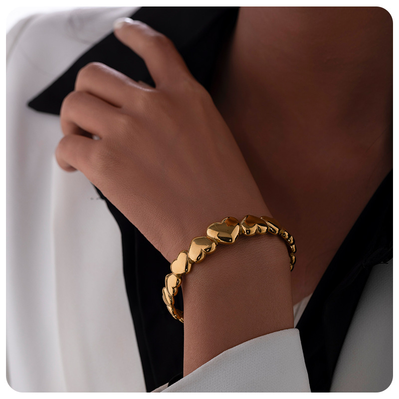 Tina Europa y los Estados Unidos amor abierto pulsera de acero inoxidable de nicho de alta calidad diseño pulsera de titanio pulsera de acero joyería mujer
