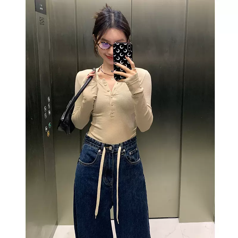 高级感圆领纽扣t恤女2025早春修身纯色内搭上衣简约长袖针织衫
