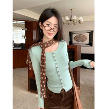 韩系绿色短款长袖针织衫女秋冬季修身毛衣开衫巨好看独特漂亮上衣