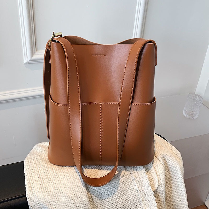 Elegant Women's Shoulder Bag High Capacity Versatile Bucket Bag_voghion.com
