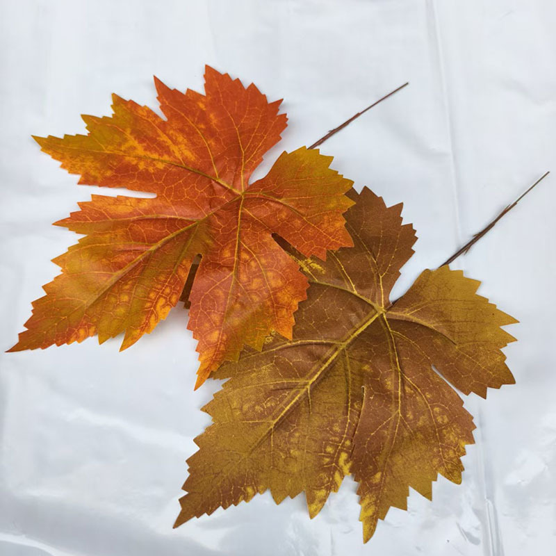 Single Artificial Maple Leaf, Sycamore Leaf, Autumn-Colored Large Leaf with Stem for Flower Arrangement Decoration, Withered Yellow Leaves, Fake Leaves, Fallen Leaves