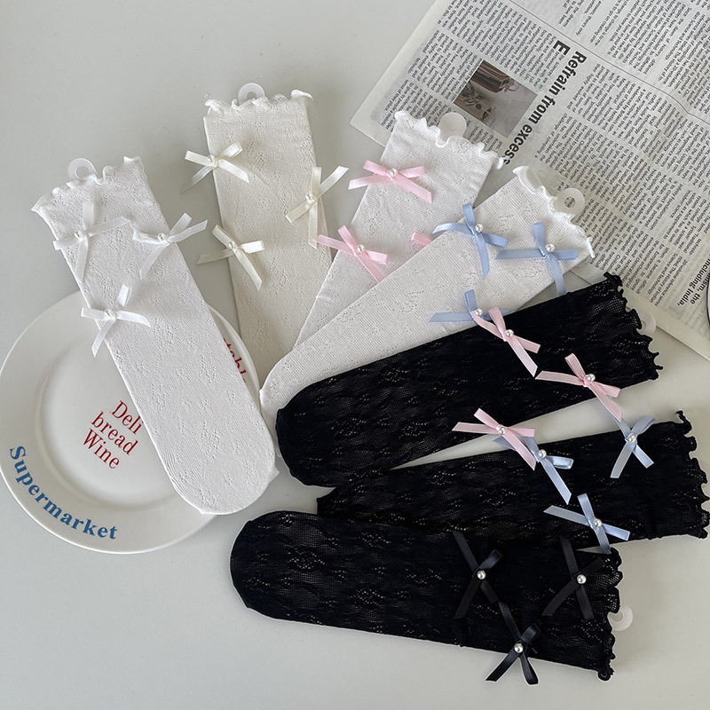 South Korea Dongdaemun Miu Style Lace Pearl Bow Small Fresh Ear Edge Thin Mid-tube Stacked Socks for Women South Korea Dongdaemun Miu Style Lace Pearl Bow Small Fresh Ear Edge Thin Mid-tube Stacked Socks for Women