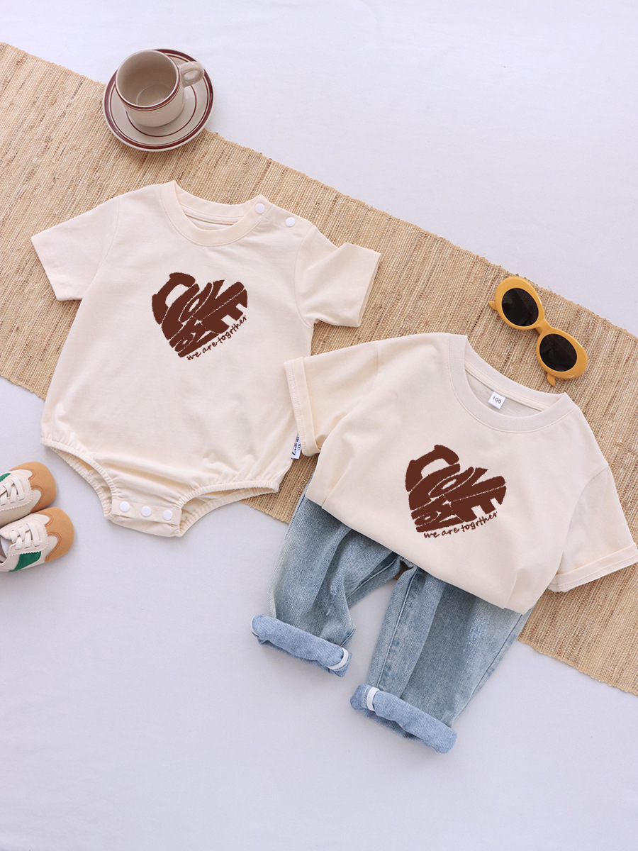 Ins Korean-style Parent-child Parent-child Parent-daughter Small-month-old Baby Family of Four Mother and Child High-end Fried Street Short-sleeved T-shirt