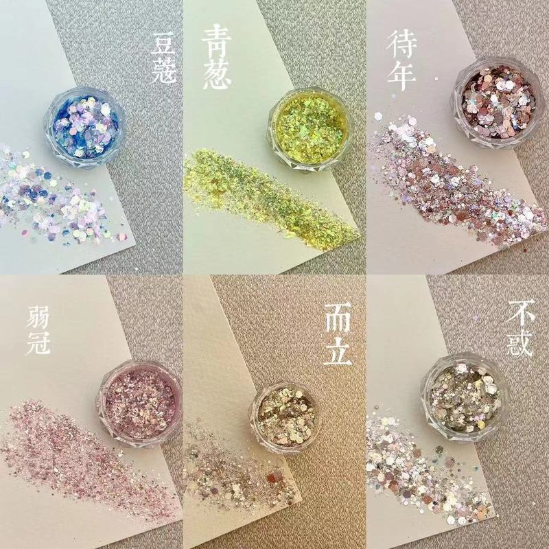ネイルスパンコール卸売りネットレッド爆閃超薄幻彩六角不規則円形五角星愛爪パッチ|undefined