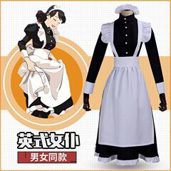 メイド服の男はコスプレを着ています。