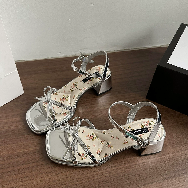 Summer retro slippers, suitable with a skirt