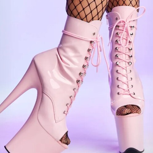 20cm Thick-Soled Waterproof Platform Thin-Heeled High-Heeled Short Boots for Nightclub Stage Pole Dancing 20cm Thick-Soled Waterproof Platform Thin-Heeled High-Heeled Short Boots for Nightclub Stage Pole Dancing