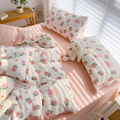 A Class Maternity Double Layer Fabric Quilt Set with Fresh and Light Super Soft Washable Cotton, for Students, Wholesale Bedding Set of Three