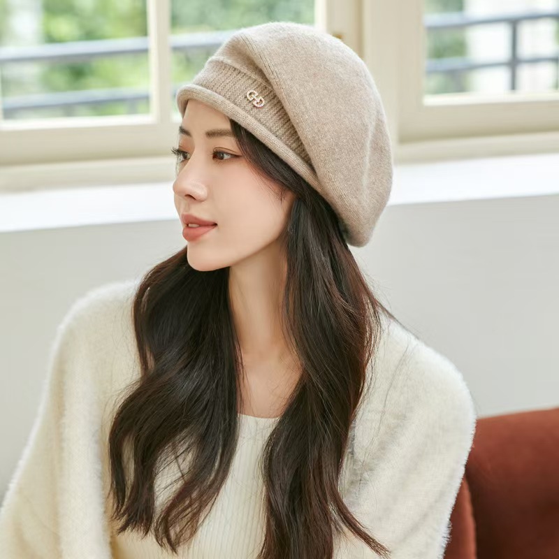 demi-season hat