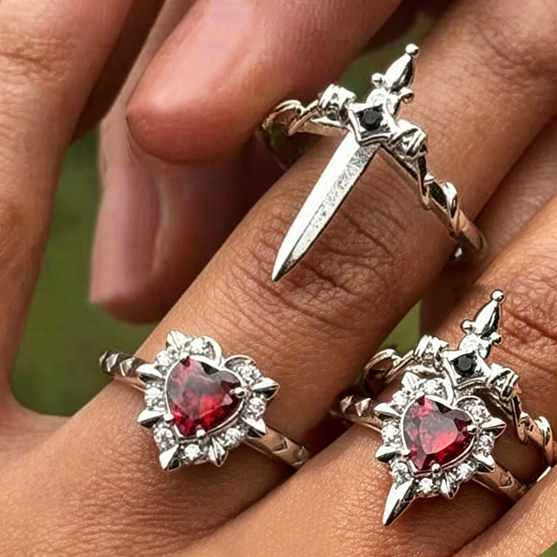 New cross-border product: European and American style cross heart ring for women, niche design, minimalist open ring, couple's ring